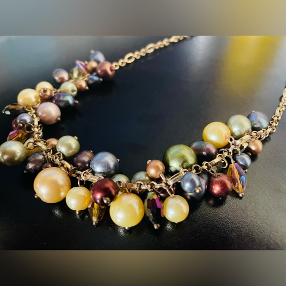 🦋Premier Designs Multi Colored Pearls Necklace - Picture 2 of 4
